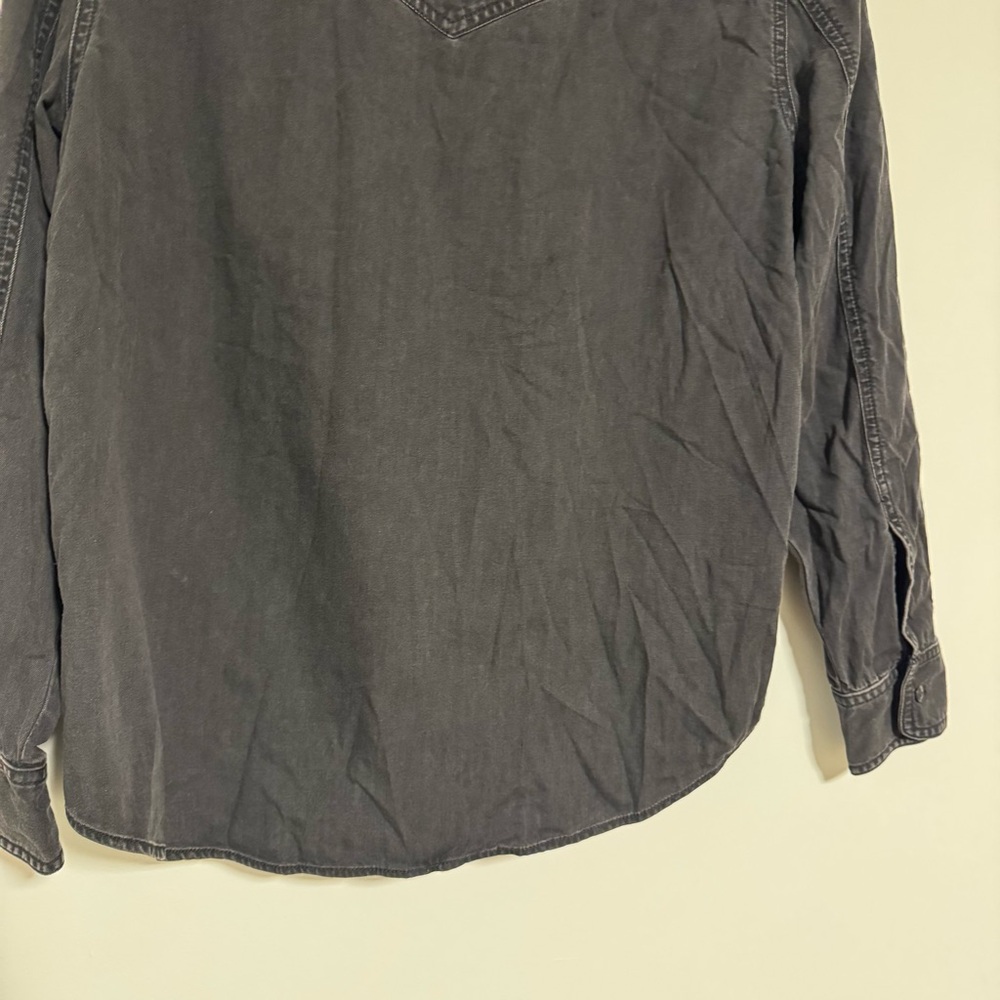 Madewell Lived In Washed Black Button Down Shirt - Picture 9 of 9